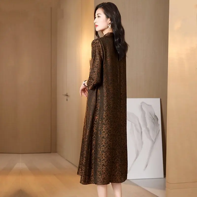 Silk Dress Women's 2021 Spring Summer New Loose V-neck Celebrity High End Temperament Leopard Mulberry Silk Dress
Silk Dress Women's 2021 Spring Summer New Loose V-neck Celebrity High End Temperament Leopard Mulberry Silk Dress
