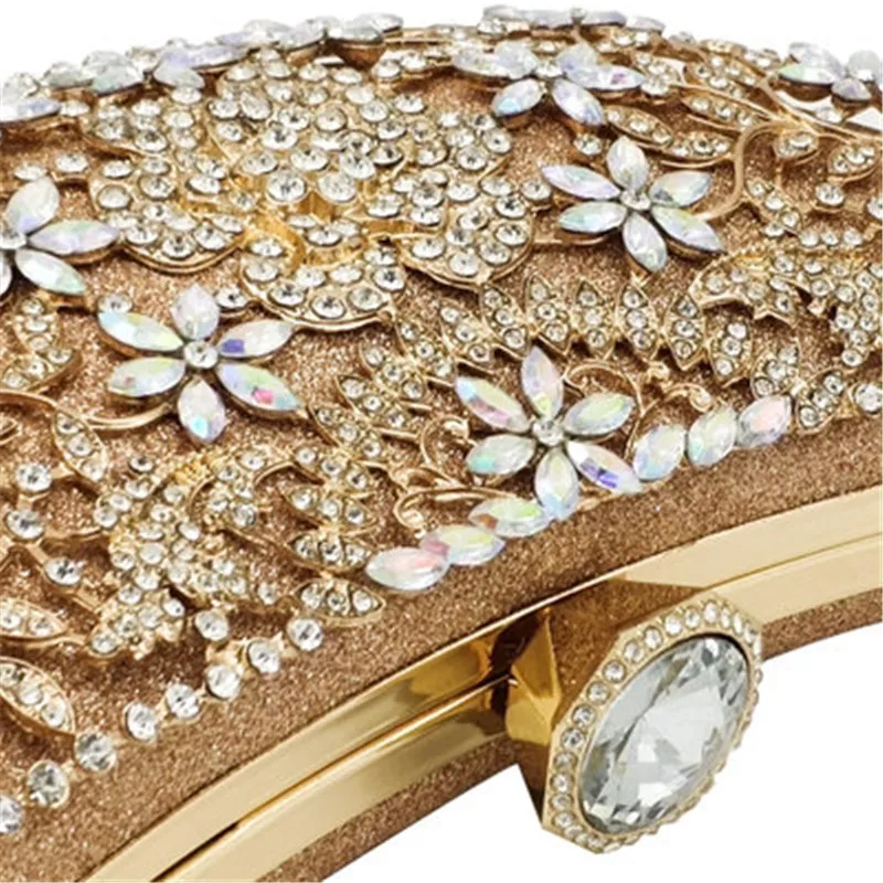 Hollow Out Floral Appliques Luxury Handbags Women Crystal Evening Clutch Bags Half Moon Bridal Flower Handbag Wedding Bag Women
Hollow Out Floral Appliques Luxury Handbags Women Crystal Evening Clutch Bags Half Moon Bridal Flower Handbag Wedding Bag Women