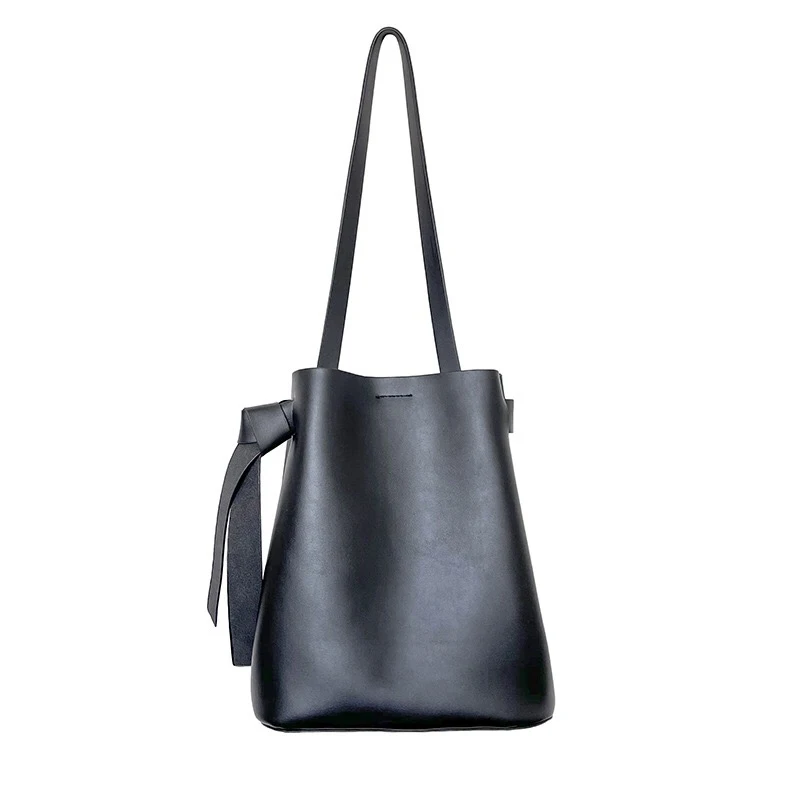 2021 New Women's Bag Drawstring Bucket Handbags High Quality PU Leather Female Small Bag Designer Youth Shoulder Bag Whole Sale
2021 New Women's Bag Drawstring Bucket Handbags High Quality PU Leather Female Small Bag Designer Youth Shoulder Bag Whole Sale
