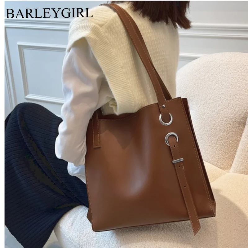 Big Leather Tote Bags 2021 Women's Brand Handbag High Capacity Vintage Shoulder Bag Travel Hand Bag Lady Solid Color Shopper Bag
Big Leather Tote Bags 2021 Women's Brand Handbag High Capacity Vintage Shoulder Bag Travel Hand Bag Lady Solid Color Shopper Bag