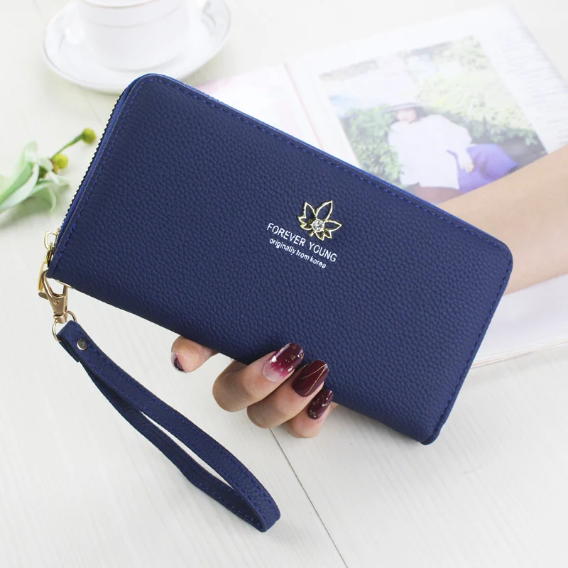 Ladies Clutch Wallet Women's Long Zipper Large-capacity Wallet Mobile Phone Bag
Ladies Clutch Wallet Women's Long Zipper Large-capacity Wallet Mobile Phone Bag