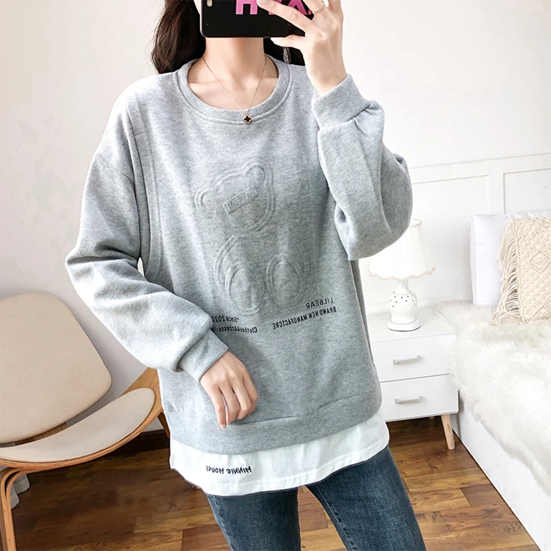 Splicing Fake 2 Pieces Nursing Sweater Maternity Coat Casual Pullover Oversized Sweatshirt Pregnant Woman breastfeeding clothes
Splicing Fake 2 Pieces Nursing Sweater Maternity Coat Casual Pullover Oversized Sweatshirt Pregnant Woman breastfeeding clothes