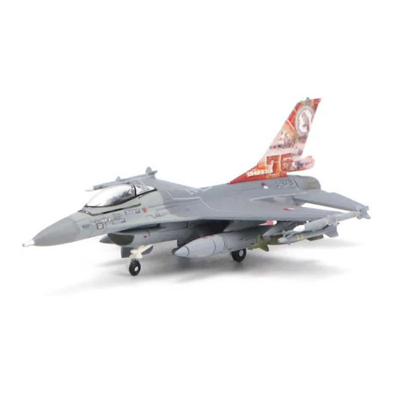HERPA 1/200 королевские Нидерландские военно-воздушные силы lockклед Мартин F-16A 322 эскадрила LEEUWARDEN AB 75TH годовщина
HERPA 1/200 королевские Нидерландские военно-воздушные силы lockклед Мартин F-16A 322 эскадрила LEEUWARDEN AB 75TH годовщина