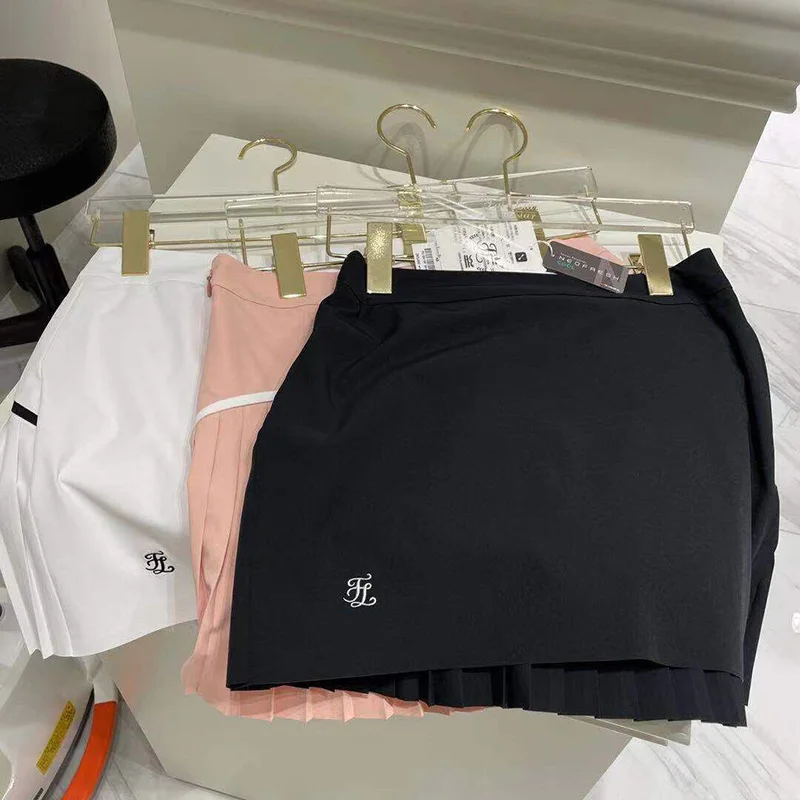 Golf Skirt Woman 2021 anti-slip Skirt Golf Dress fit sport casual pleated skirt quick dry spring summer
Golf Skirt Woman 2021 anti-slip Skirt Golf Dress fit sport casual pleated skirt quick dry spring summer