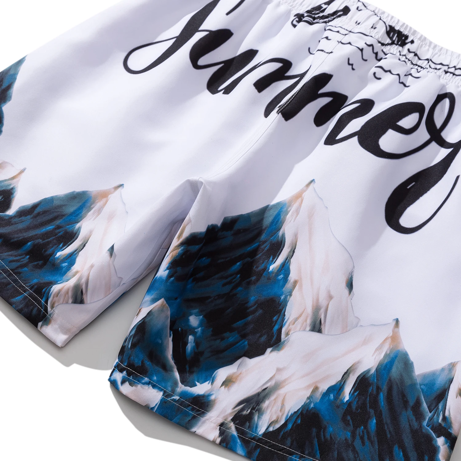Casual Shorts Men Snow mountain Print beach shorts Streetwear Hawaiian Elastic Waist Summer Beach Short Masculino
Casual Shorts Men Snow mountain Print beach shorts Streetwear Hawaiian Elastic Waist Summer Beach Short Masculino