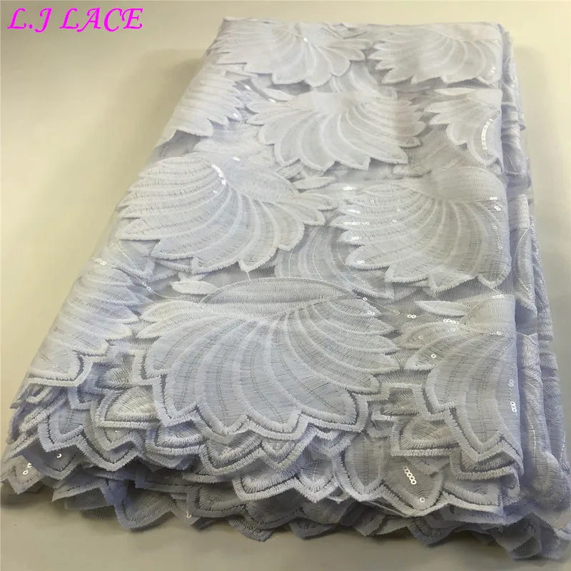 white soft material embroidery french lace net mesh laces tulle lace perfect quality fabrics 2020 wholesale price laces fabrics
white soft material embroidery french lace net mesh laces tulle lace perfect quality fabrics 2020 wholesale price laces fabrics