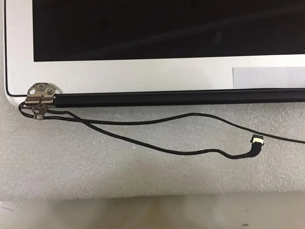 13" A1466 LCD Screen Assembly For Apple Macbook Air A1466 LED Display Screen Complete Assembly 2013 2014 2015 2016 Year
13" A1466 LCD Screen Assembly For Apple Macbook Air A1466 LED Display Screen Complete Assembly 2013 2014 2015 2016 Year