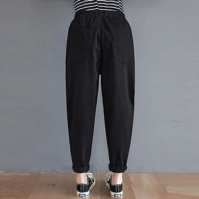 100% Cotton Women Casual Denim Pants New Arrival 2021 Spring Simple Style Vintage Solid Color Loose Female Harem Pants S3756 
100% Cotton Women Casual Denim Pants New Arrival 2021 Spring Simple Style Vintage Solid Color Loose Female Harem Pants S3756