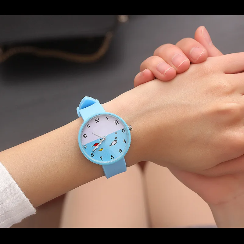 2021 New Water-resistant Glow-in-the-dark Swiss Sports Men's Watch South Korea Fashion Quartz Watch KDU17-KDU20
2021 New Water-resistant Glow-in-the-dark Swiss Sports Men's Watch South Korea Fashion Quartz Watch KDU17-KDU20