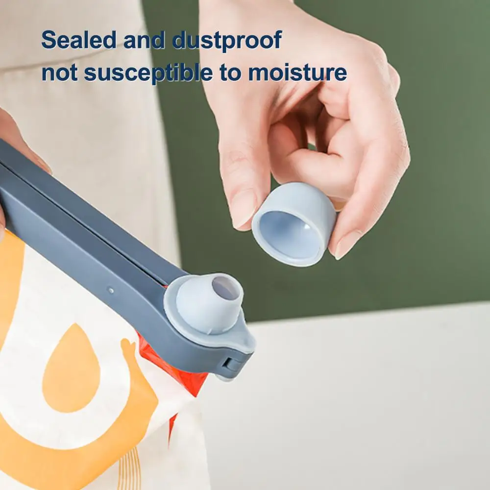 3Pcs Pourable Food Preservation Sealing Clip Tea Moisture-Proof Sealing Clip Discharge Spout Plastic Bag Clip Random Color 
3Pcs Pourable Food Preservation Sealing Clip Tea Moisture-Proof Sealing Clip Discharge Spout Plastic Bag Clip Random Color