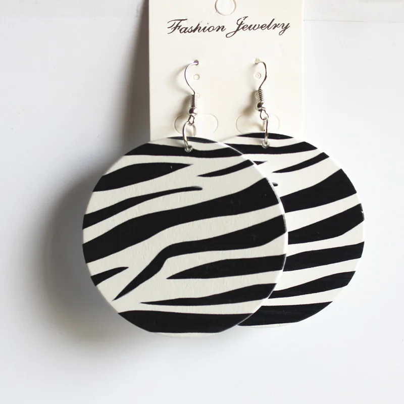 

Ins Wood Round Africa Black White Stripes Zebra Printing Earring Wooden Diy Party Engagement Accessory African Jewelry 60cm