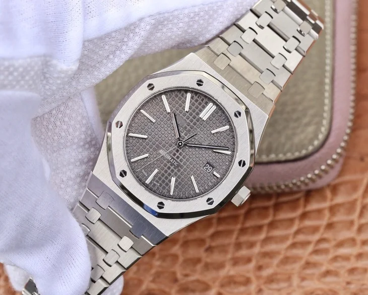 Watch Relogio Automatic Mechanical Watch For Men AP 15400 41mm Diameter Gray Dial Stainless Steel Strap 1:1 AAA Replica Watch
Watch Relogio Automatic Mechanical Watch For Men AP 15400 41mm Diameter Gray Dial Stainless Steel Strap 1:1 AAA Replica Watch