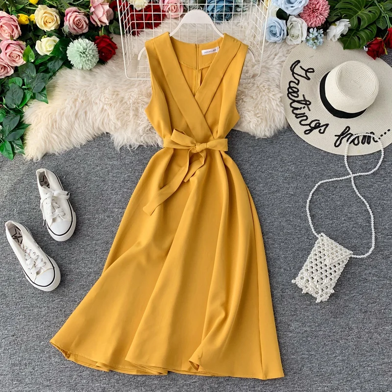 2020 Slim V Neck Summer Midi Long Bandage Dress Vestido De Festa Party Tank Sundress Women Casual Elegant A-Line Tie Vestidos
2020 Slim V Neck Summer Midi Long Bandage Dress Vestido De Festa Party Tank Sundress Women Casual Elegant A-Line Tie Vestidos