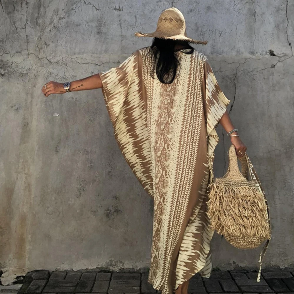 Beach Style Long Bohemia Dress Serpentine Stripe Print Bohemia Caftan Moroccan Robe Retro-fashion Design Cotton Home Wearing2021
Beach Style Long Bohemia Dress Serpentine Stripe Print Bohemia Caftan Moroccan Robe Retro-fashion Design Cotton Home Wearing2021