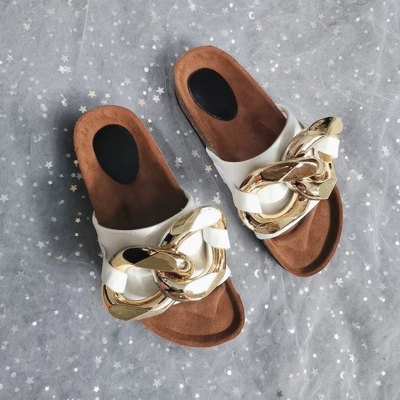 Sexy Open-toed Ladies Slippers Metal Chain Leather Flat Mueller Slippers Ladies Fashion Casual Shoes Ladies Runway Half Slippers
Sexy Open-toed Ladies Slippers Metal Chain Leather Flat Mueller Slippers Ladies Fashion Casual Shoes Ladies Runway Half Slippers
