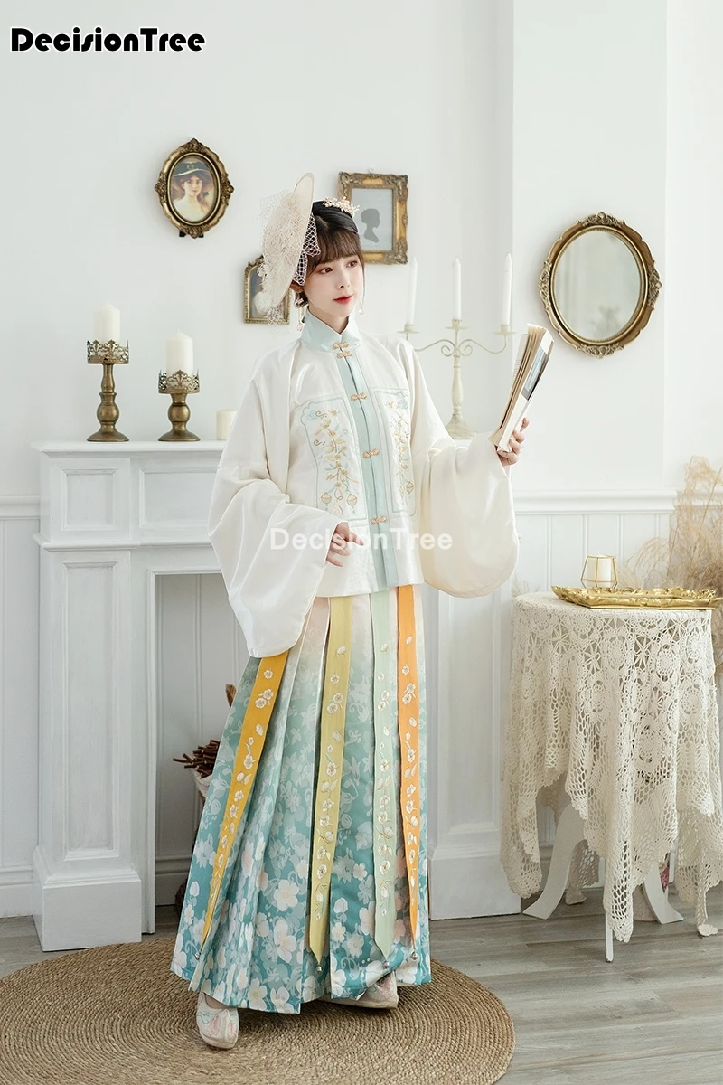 2021 chinese traditional hanfu dress woman elegant dance costumes ancient ming dynasty retro chinese hanfu photography clothing
2021 chinese traditional hanfu dress woman elegant dance costumes ancient ming dynasty retro chinese hanfu photography clothing