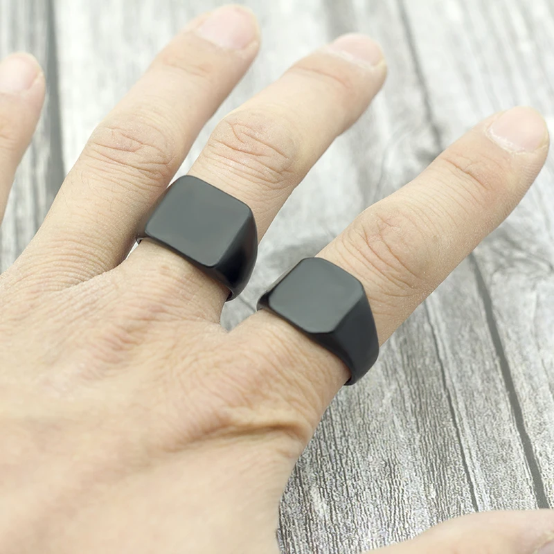 2020 Fashion Simple Style Black Square Ring Classic Ring Wedding Engagement Jewelry
2020 Fashion Simple Style Black Square Ring Classic Ring Wedding Engagement Jewelry