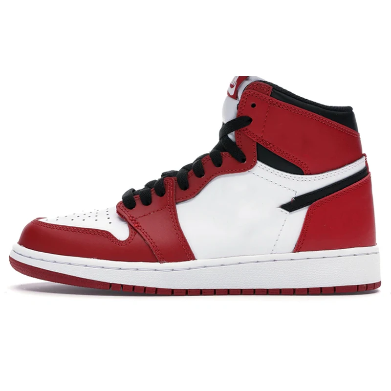 New1 high OG basketball shoes 1 Royal black toe pine green black court purple white UnC patent designer shoes for men and women
New1 high OG basketball shoes 1 Royal black toe pine green black court purple white UnC patent designer shoes for men and women