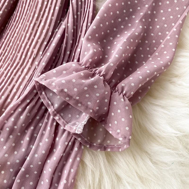 Long Sleeve Polka Dot Dress Women Bow Tie Neck Chiffon Dresses Undefined Long Vestidos Mujer Maxi Dresses for Women Clothing
Long Sleeve Polka Dot Dress Women Bow Tie Neck Chiffon Dresses Undefined Long Vestidos Mujer Maxi Dresses for Women Clothing