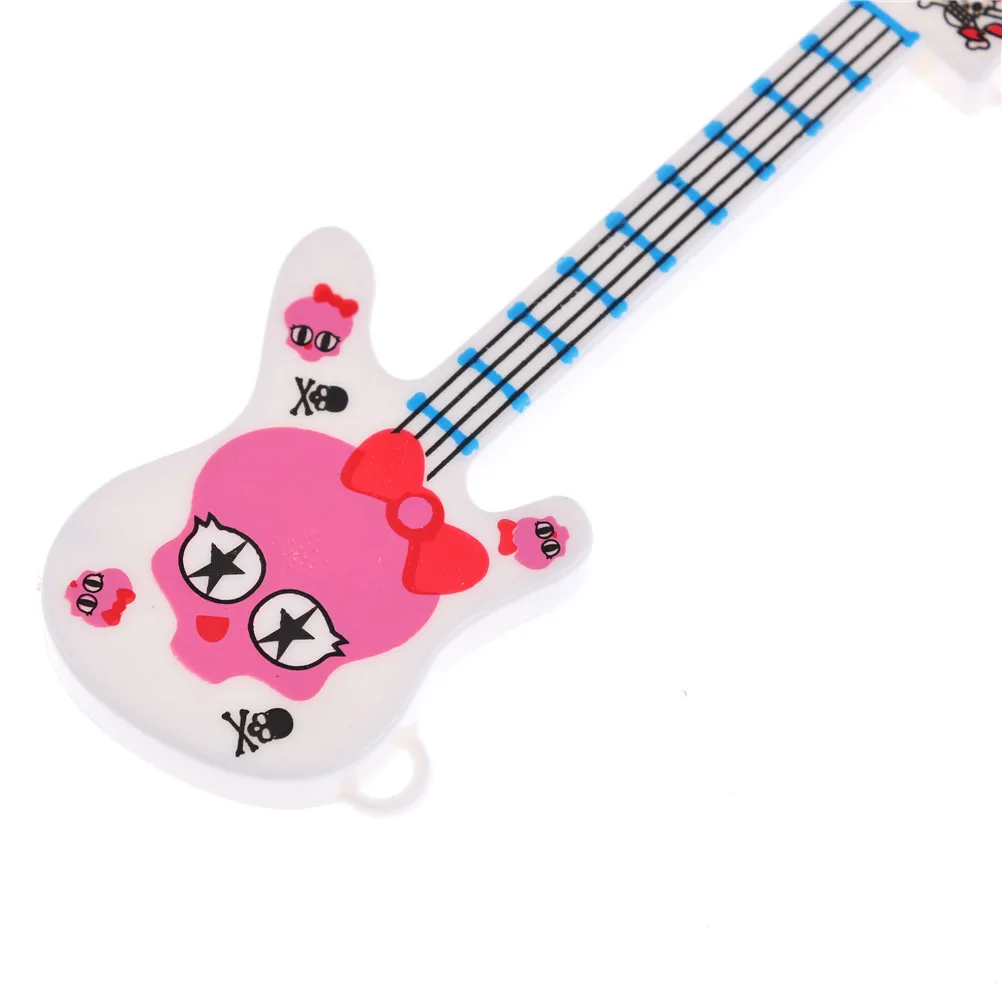 3pcs/lot 1/6 Doll Clothes Guitar For Doll Microfilm For Doll Girls Best Gift High Quality Party Doll Accessories Random
3pcs/lot 1/6 Doll Clothes Guitar For Doll Microfilm For Doll Girls Best Gift High Quality Party Doll Accessories Random