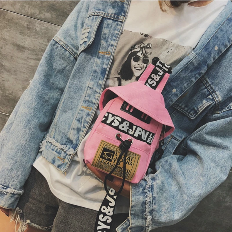 Chest Bag Hip Hop Crossbody Bags Mini Women's Letter Female Handbag Nylon Bucket Messenger Bag Western Streetwear Purse Pocket
Chest Bag Hip Hop Crossbody Bags Mini Women's Letter Female Handbag Nylon Bucket Messenger Bag Western Streetwear Purse Pocket