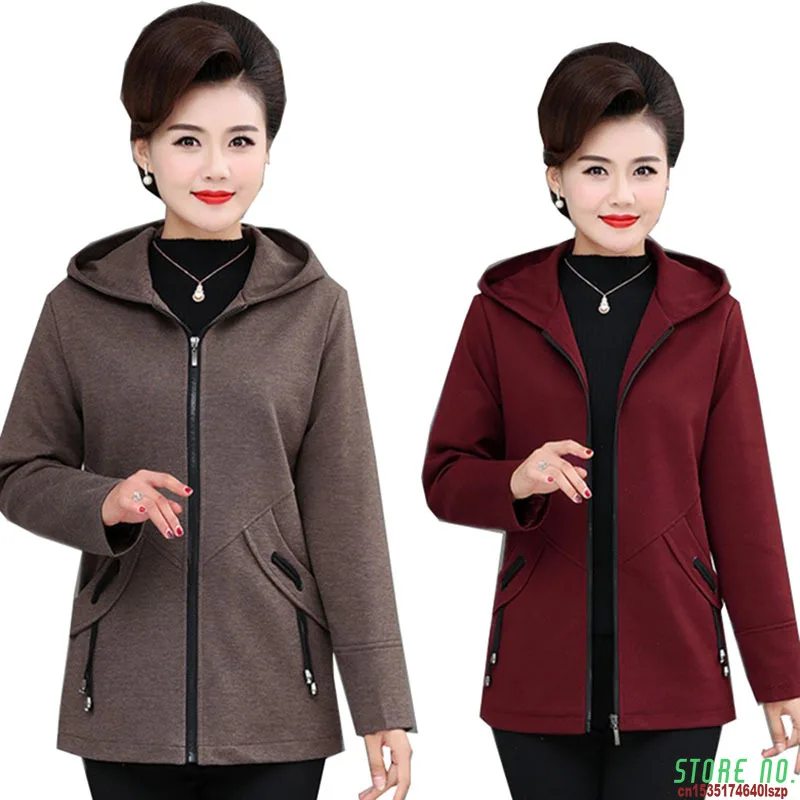 Пальто для женщин среднего и пожилого возраста, новинка 2020, куртка на молнии с капюшоном, осенние пальто, верхняя одежда, платье для мам, 4XL
Пальто для женщин среднего и пожилого возраста, новинка 2020, куртка на молнии с капюшоном, осенние пальто, верхняя одежда, платье для мам, 4XL