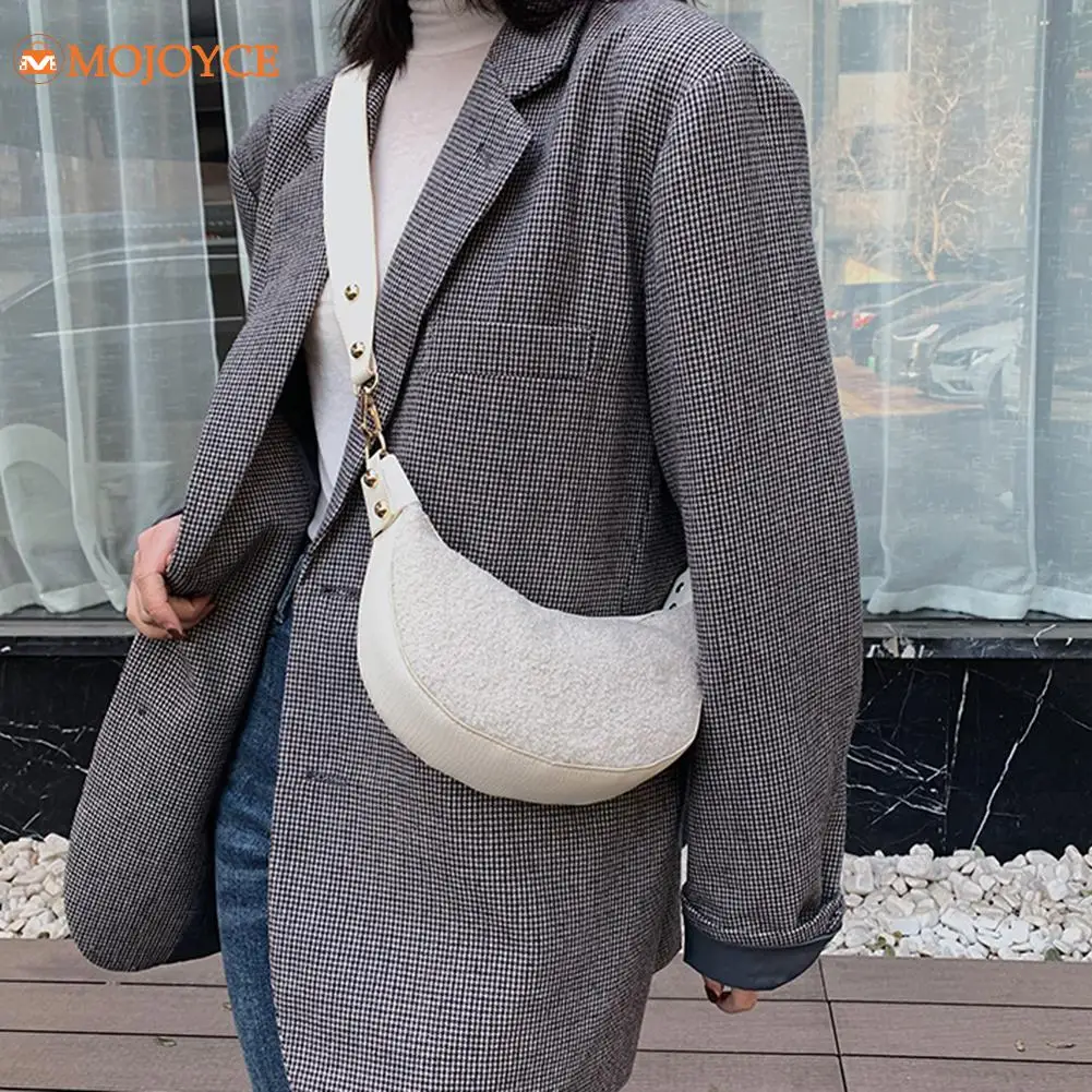Fashion Plush Ladies Fashion Female Shoulder Small Saddle Bag Women Casual Crescent Small Saddle Bags
Fashion Plush Ladies Fashion Female Shoulder Small Saddle Bag Women Casual Crescent Small Saddle Bags