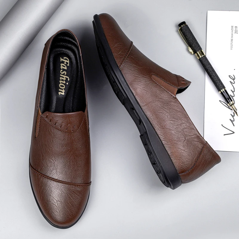 Genuine Leather Trend Men Shoes Brand Comfortable Soft Peas Shoes Breathable Slip on Formal Loafers Moccasin Italian Style !
Genuine Leather Trend Men Shoes Brand Comfortable Soft Peas Shoes Breathable Slip on Formal Loafers Moccasin Italian Style !