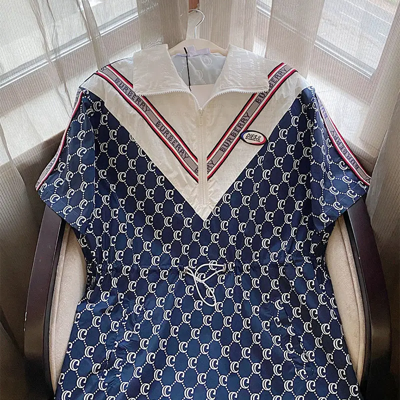 French Polo shirt dress female fashion casual summer 2021 new waist high-end slim skirt
French Polo shirt dress female fashion casual summer 2021 new waist high-end slim skirt