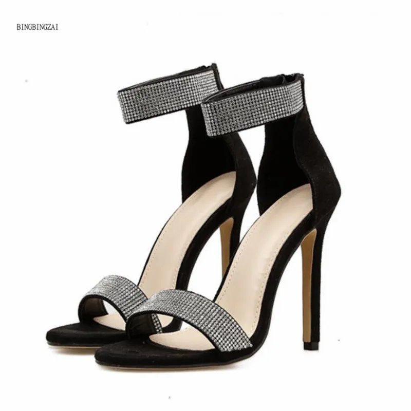 2021 new net celebrity sexy rhinestone ladies sandals women's shoes high quality summer ladies high heels 11CM high heels 4-8 9
2021 new net celebrity sexy rhinestone ladies sandals women's shoes high quality summer ladies high heels 11CM high heels 4-8 9