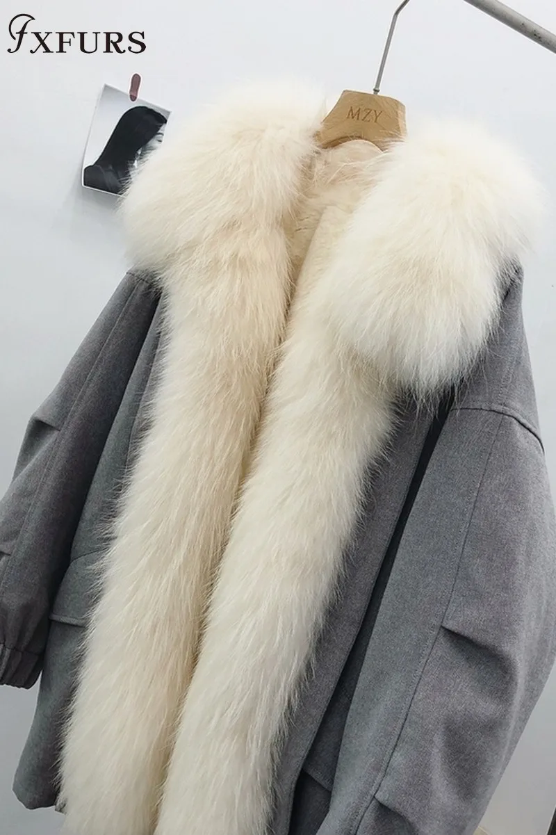 2020New Winter Jacket Women Real Rex RabbitFur Coat Natural Raccoon Fur Collar Loose Parkas Big Fur Outerwear Detachable Jacket
2020New Winter Jacket Women Real Rex RabbitFur Coat Natural Raccoon Fur Collar Loose Parkas Big Fur Outerwear Detachable Jacket