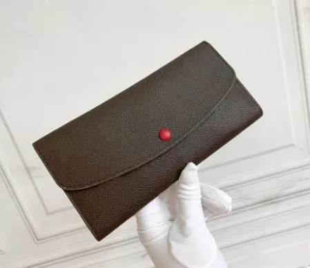 2021 woxk European and American fashion Women's Genuine Leather High quality portable Emilie wallet With box Free shipping
2021 woxk European and American fashion Women's Genuine Leather High quality portable Emilie wallet With box Free shipping