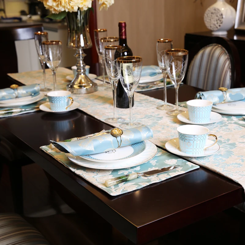 Nordic Luxury Plate Sets Round Trays Decorative Food Creative Ceramic Trinket Plate Sets Piatti Ceramica Home Tableware DB60PZ
Nordic Luxury Plate Sets Round Trays Decorative Food Creative Ceramic Trinket Plate Sets Piatti Ceramica Home Tableware DB60PZ