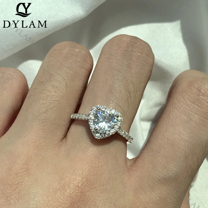 DYLAM Ring Heart-shaped Zircon Silver 925 Sterling Luxury diamond Ring For Women Engagement Wedding Gift Wedding Anniversary Rin
DYLAM Ring Heart-shaped Zircon Silver 925 Sterling Luxury diamond Ring For Women Engagement Wedding Gift Wedding Anniversary Rin