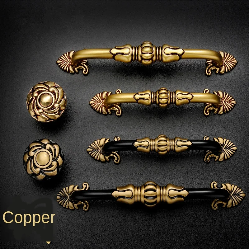 European Copper Door handle Antique Drawer Pulls Vintage Kitchen Cabinet Handles and Knobs Furniture Hardware Accessories
European Copper Door handle Antique Drawer Pulls Vintage Kitchen Cabinet Handles and Knobs Furniture Hardware Accessories