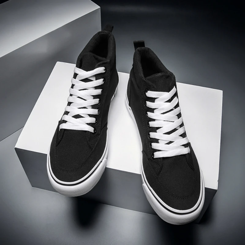 Classics Brand Men Sneakers Canvas Shoes Man High-top Casual Shoes Male Skateboard Trainers High Quality 3 Times Vulcanization 
Classics Brand Men Sneakers Canvas Shoes Man High-top Casual Shoes Male Skateboard Trainers High Quality 3 Times Vulcanization