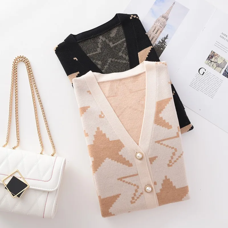 Woman Sweaters Women Fall 2020 Clothing Cardigan Winter Oversized Autumn Knitted Y2k 100% Cashmere V-neck Designer Vintage Star 
Woman Sweaters Women Fall 2020 Clothing Cardigan Winter Oversized Autumn Knitted Y2k 100% Cashmere V-neck Designer Vintage Star
