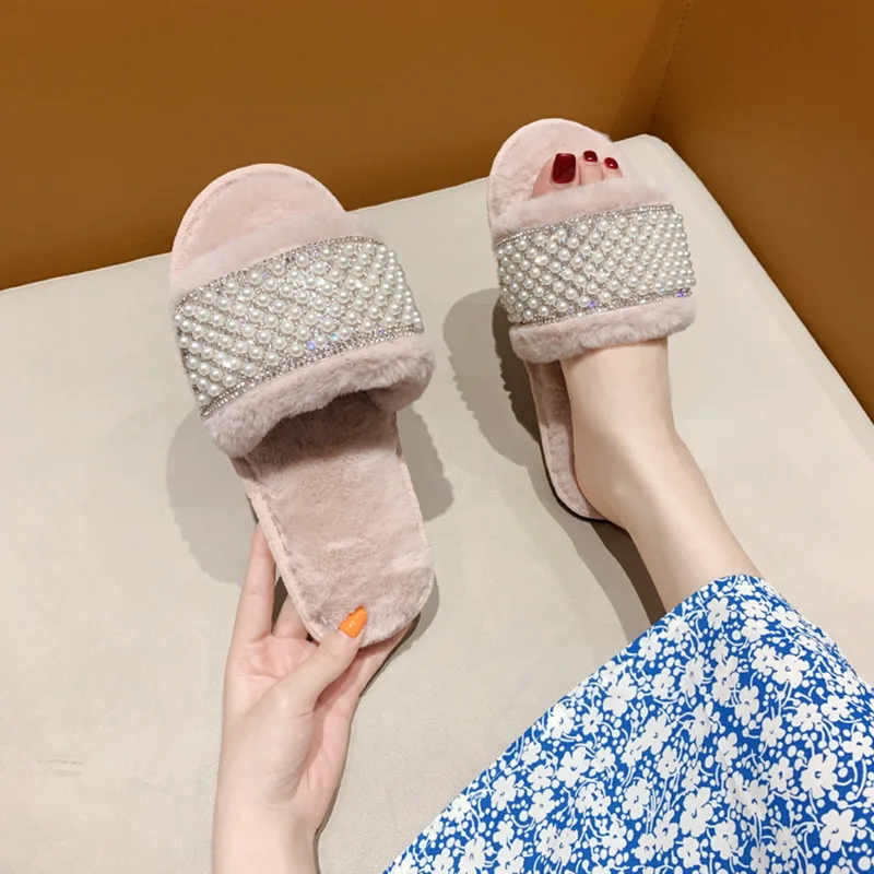 Slippers Women 2021 Womens Fur Slippers Winter Shoes Big Size Home Slipper Plush Women Indoor Warm Fluffy Cotton Shoes Sequins
Slippers Women 2021 Womens Fur Slippers Winter Shoes Big Size Home Slipper Plush Women Indoor Warm Fluffy Cotton Shoes Sequins