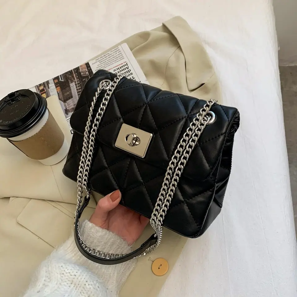 Retro Chain Designer PU Leather Crossbody Bags For Women 2021 Vintage bag Luxury Branded Trending Cross Shoulder Handbags
Retro Chain Designer PU Leather Crossbody Bags For Women 2021 Vintage bag Luxury Branded Trending Cross Shoulder Handbags