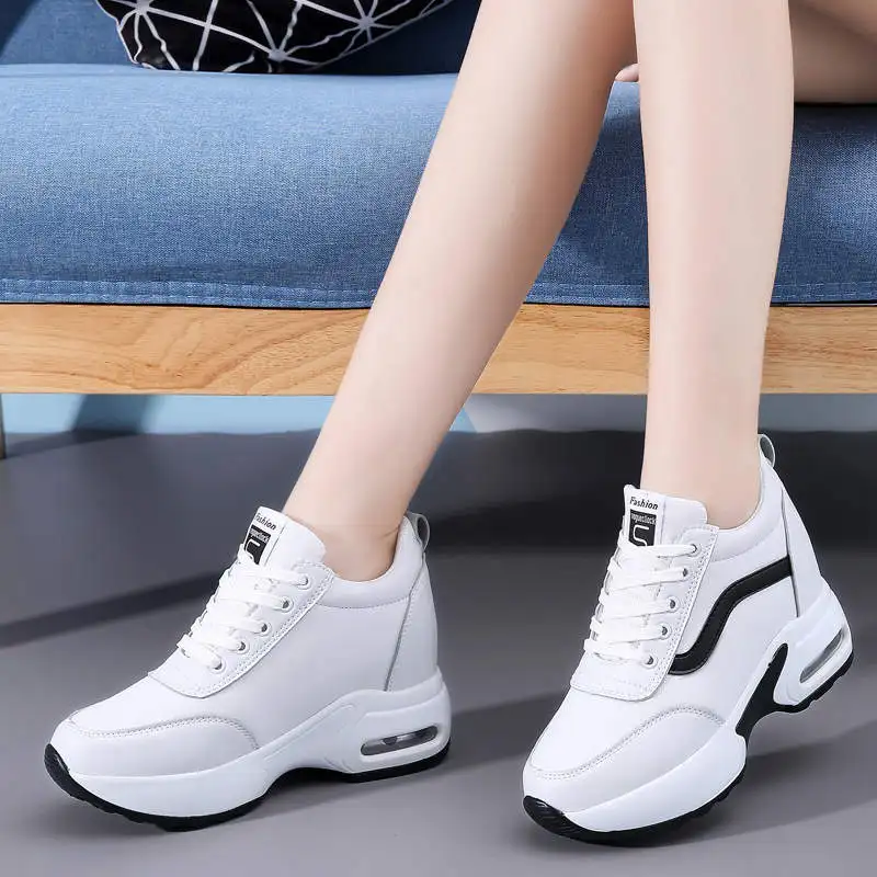 White Sports Shoes Zaoatillas Teenage Sneakers Hardloop Schoenen Women Sport Sneakers Shockproof Air Running Shoes Tops Tennis
White Sports Shoes Zaoatillas Teenage Sneakers Hardloop Schoenen Women Sport Sneakers Shockproof Air Running Shoes Tops Tennis