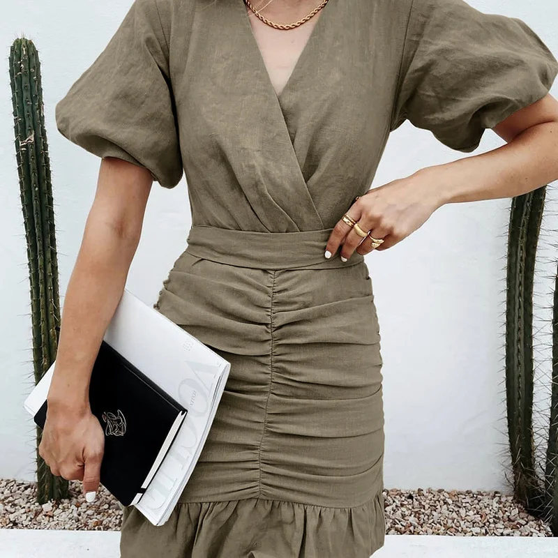 2021 Vintage Ruffled Mini Dress for Women Summer Fashion Sexy Retro High Waist V-neck Lantern Sleeve Belt Slim Fit Green Dress
2021 Vintage Ruffled Mini Dress for Women Summer Fashion Sexy Retro High Waist V-neck Lantern Sleeve Belt Slim Fit Green Dress