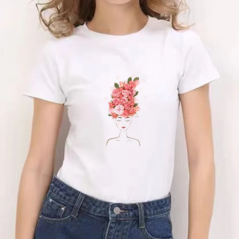 Женская футболка с коротким рукавом круглым вырезом и цветочным принтом | одежда