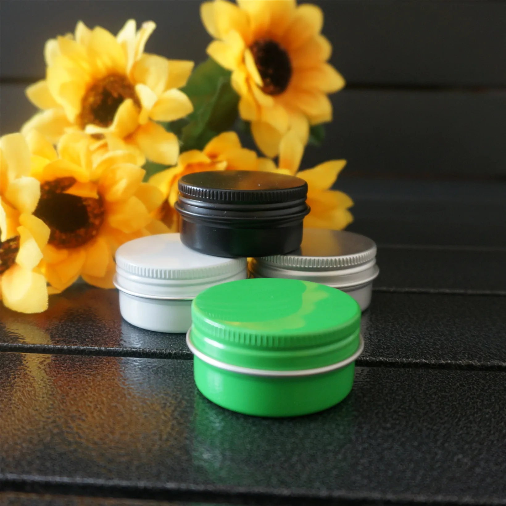 20g 20ml Portable Black Green Empty Round Aluminum Box Metal Tin Cans Cream DIY Refillable Jar Tea Aluminum Pot Empty Containers
20g 20ml Portable Black Green Empty Round Aluminum Box Metal Tin Cans Cream DIY Refillable Jar Tea Aluminum Pot Empty Containers