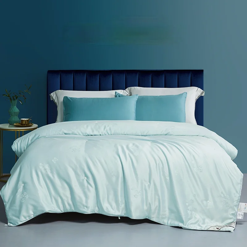 2121 New High Quality Duvet Cover 100% Mulberry Silk Solid Color Quilt Cover Real Silk Queen King Comforter Cover Bedding Quilt
2121 New High Quality Duvet Cover 100% Mulberry Silk Solid Color Quilt Cover Real Silk Queen King Comforter Cover Bedding Quilt
