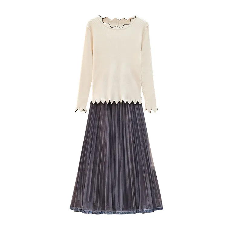 big yards dress fat younger sister fashion show thin knitting dress new spring western style meat two suits
big yards dress fat younger sister fashion show thin knitting dress new spring western style meat two suits