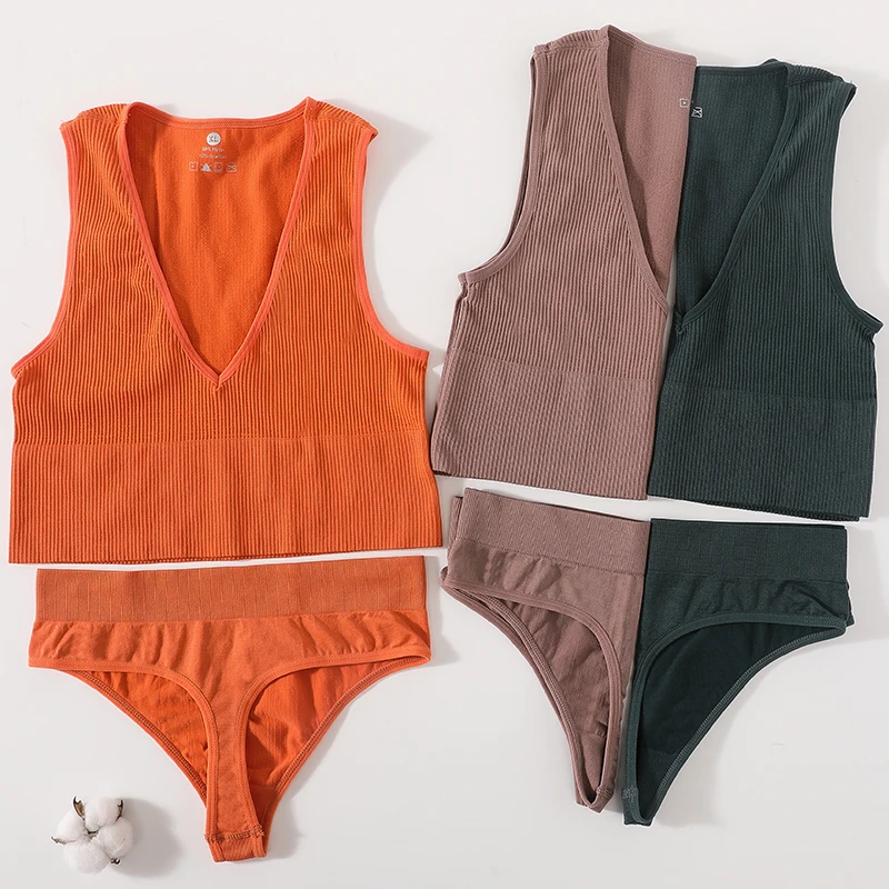 Seamless Women Bra and Panty Set Thongs Sexy Female Bralette Underwear Set Summer Halter Neck Crop Top Sexy Lingerie Set
Seamless Women Bra and Panty Set Thongs Sexy Female Bralette Underwear Set Summer Halter Neck Crop Top Sexy Lingerie Set