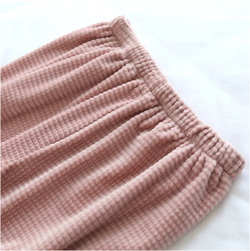 Winter Pajamas For Women Sleep Tops Flannel Thickened Coral Plush Warm Long Sleeve Trousers Home Wear
Winter Pajamas For Women Sleep Tops Flannel Thickened Coral Plush Warm Long Sleeve Trousers Home Wear