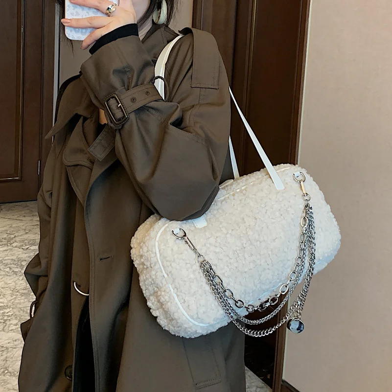 bag Women Big Hands Autumn And Winter Totes Bag All-match Casual brand Plush Crossbody Bags For fashion Underarm
bag Women Big Hands Autumn And Winter Totes Bag All-match Casual brand Plush Crossbody Bags For fashion Underarm
