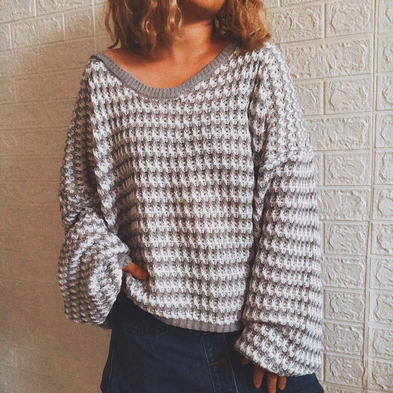 Autumn And Winter 2021 New Pullover Striped Women's Knitted Tops V-neck Oversized Large Sweater Female Fashion Warm Jumper
Autumn And Winter 2021 New Pullover Striped Women's Knitted Tops V-neck Oversized Large Sweater Female Fashion Warm Jumper