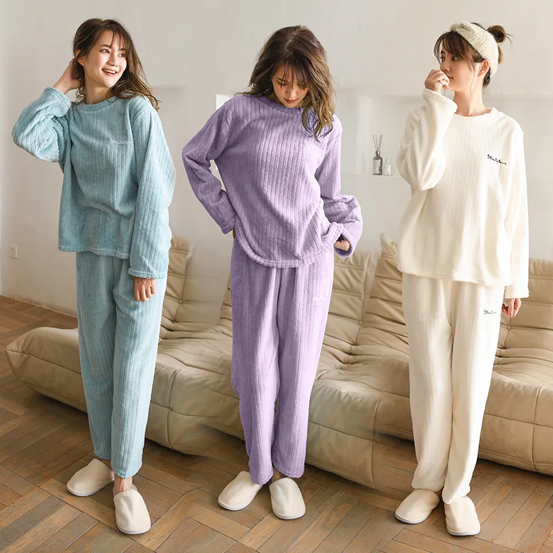 Pajamas women winter plus velvet thickened flannel long-sleeved trousers plus size casual warm home service suit
Pajamas women winter plus velvet thickened flannel long-sleeved trousers plus size casual warm home service suit